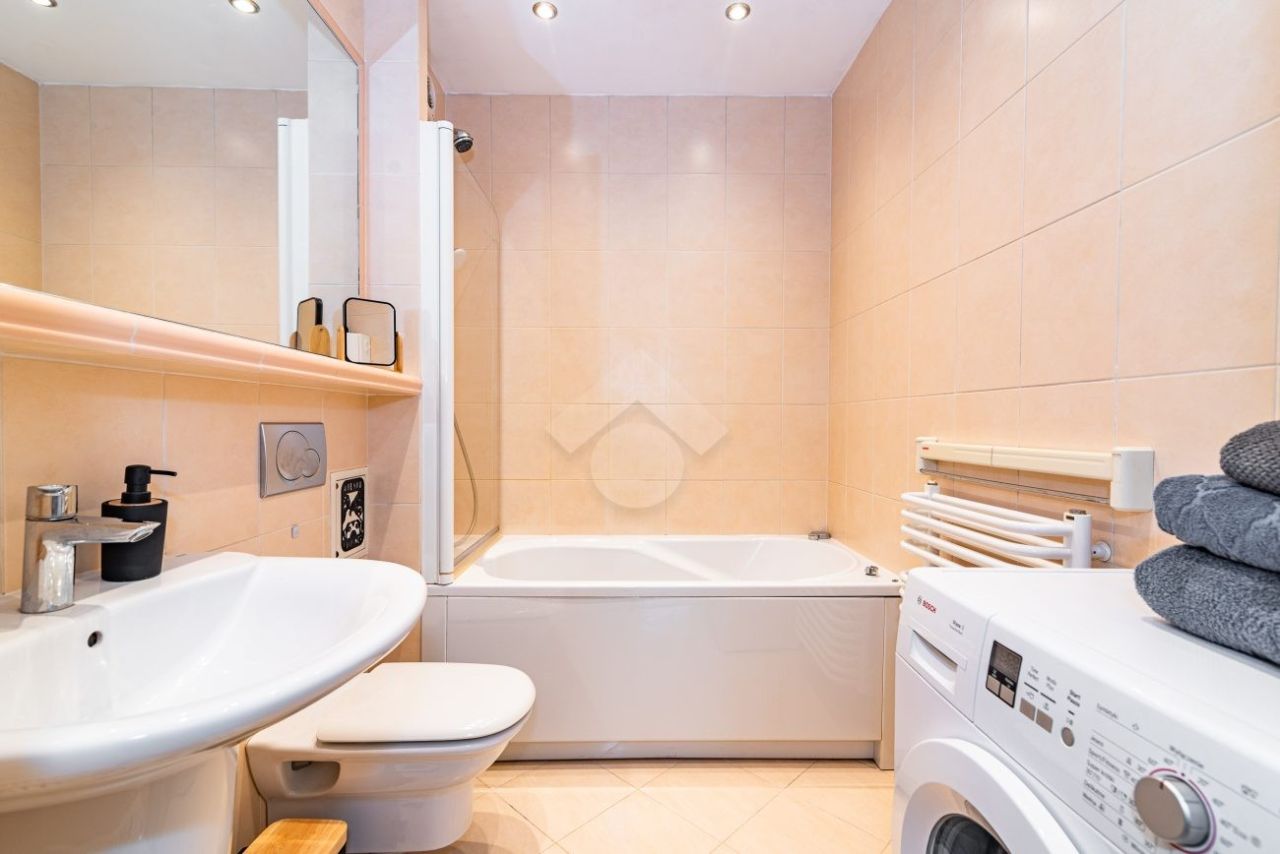 Mieszkanie 2-pokojowe Kraków Kurdwanów, ul. Marii i Bolesława Wysłouchów. Zdjęcie 11