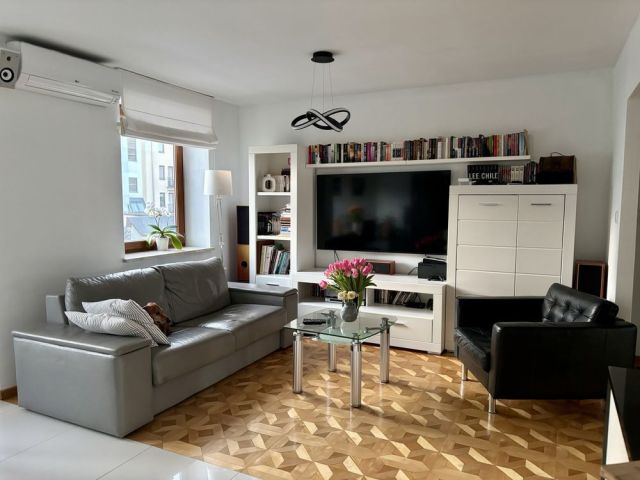 Mieszkanie 2-pokojowe Piaseczno. Zdjęcie 1