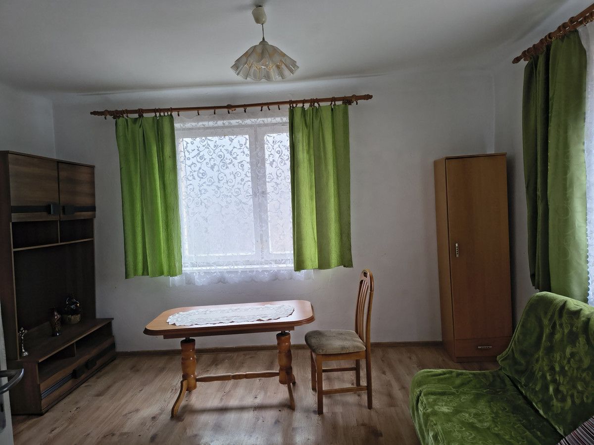 dom wolnostojący, 2 pokoje Stary Garbów. Zdjęcie 6