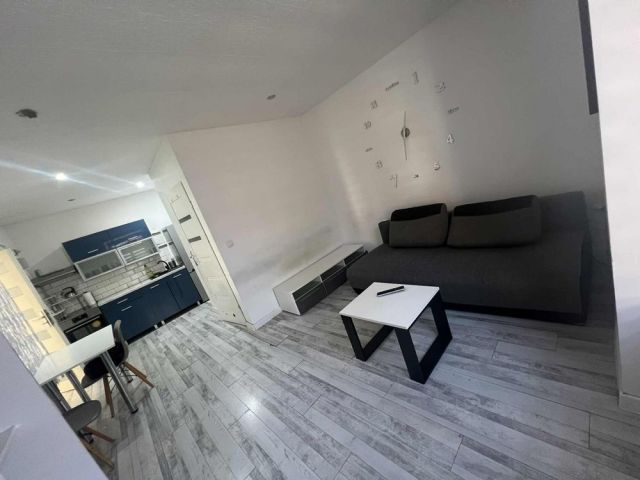 Mieszkanie 1-pokojowe Staszów. Zdjęcie 1