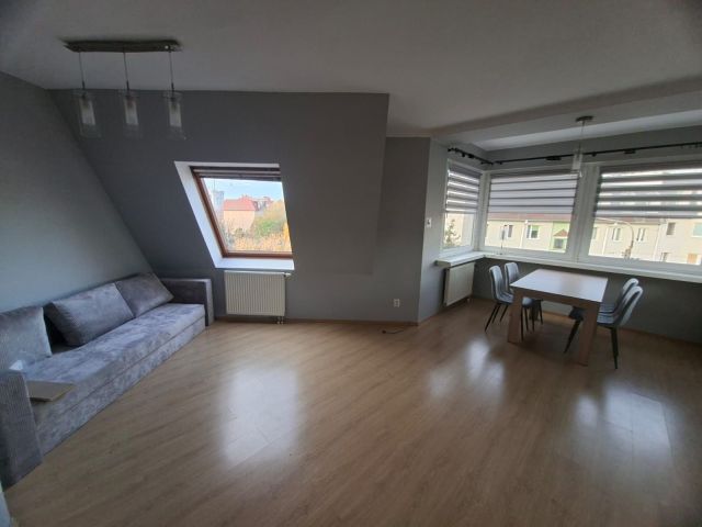 Mieszkanie 3-pokojowe Bydgoszcz Górzyskowo, ul. Jaskółcza. Zdjęcie 1