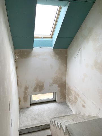 dom wolnostojący, 5 pokoi Borowa Góra. Zdjęcie 17