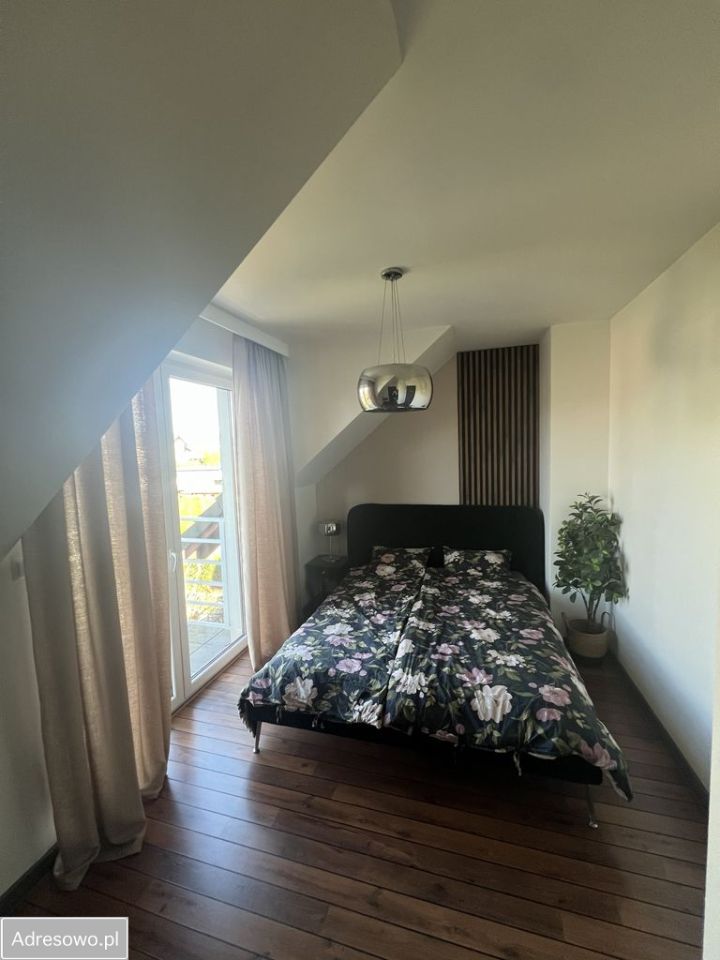 dom szeregowy, 4 pokoje Brodowo. Zdjęcie 13