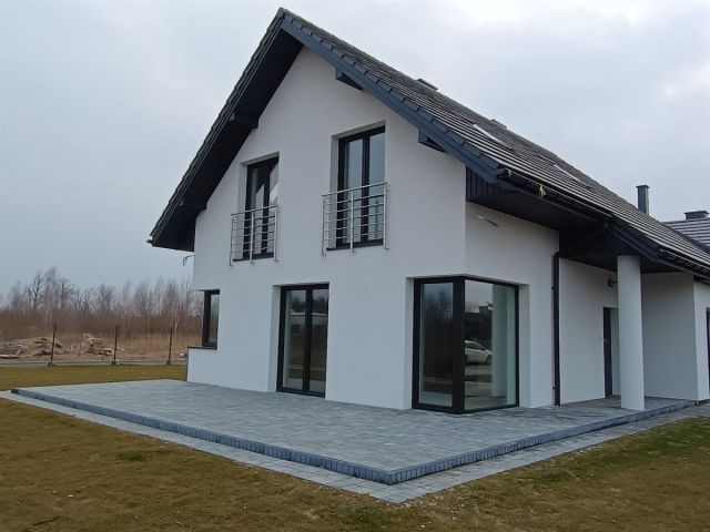 dom wolnostojący, 4 pokoje Łask. Zdjęcie 2