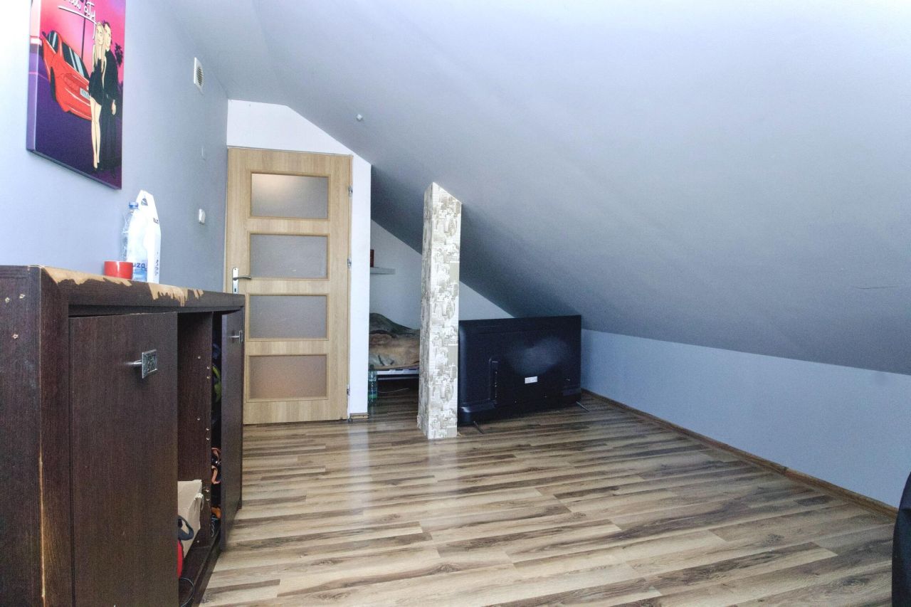 bliźniak, 5 pokoi Biórków Mały. Zdjęcie 6