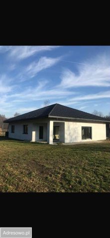 dom wolnostojący, 3 pokoje Gruszewnia, ul. Onufrego Zagłoby. Zdjęcie 1