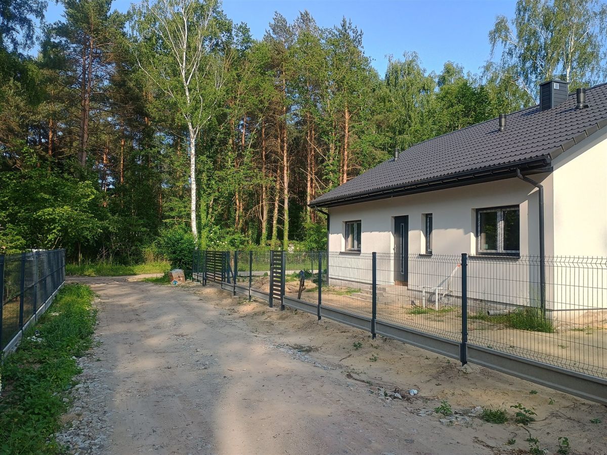 dom wolnostojący, 4 pokoje Wodzierady. Zdjęcie 2