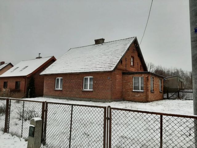 dom wolnostojący, 3 pokoje Czarna Woda. Zdjęcie 1