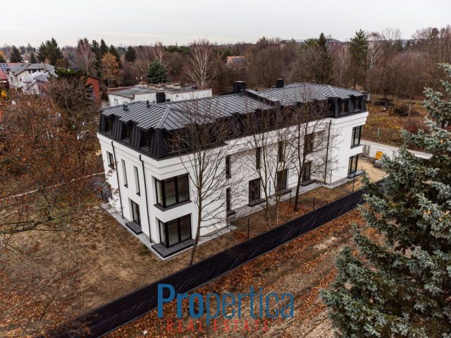 dom szeregowy, 5 pokoi Warszawa Wawer, ul. Heliotropów. Zdjęcie 2