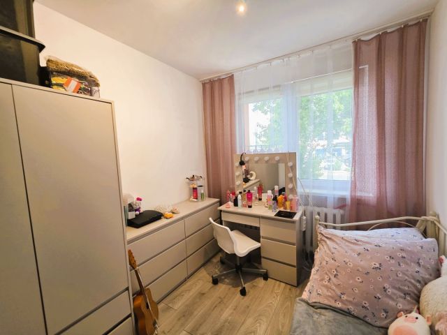 Mieszkanie 4-pokojowe Wałbrzych Piaskowa Góra. Zdjęcie 3