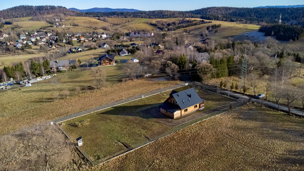 dom wolnostojący, 7 pokoi Lutowiska. Zdjęcie 16