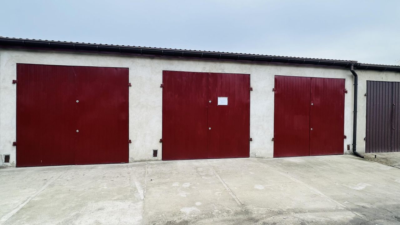 Garaż/miejsce parkingowe Łęczyca, ul. Belwederska