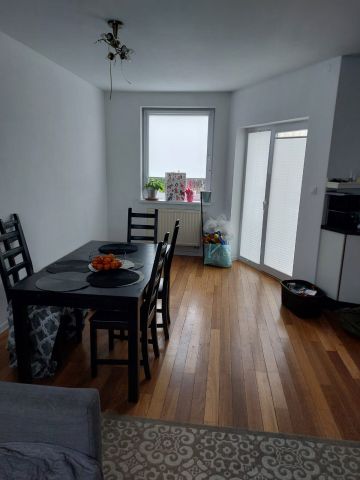 Mieszkanie 3-pokojowe Plewiska, ul. Kminkowa. Zdjęcie 2