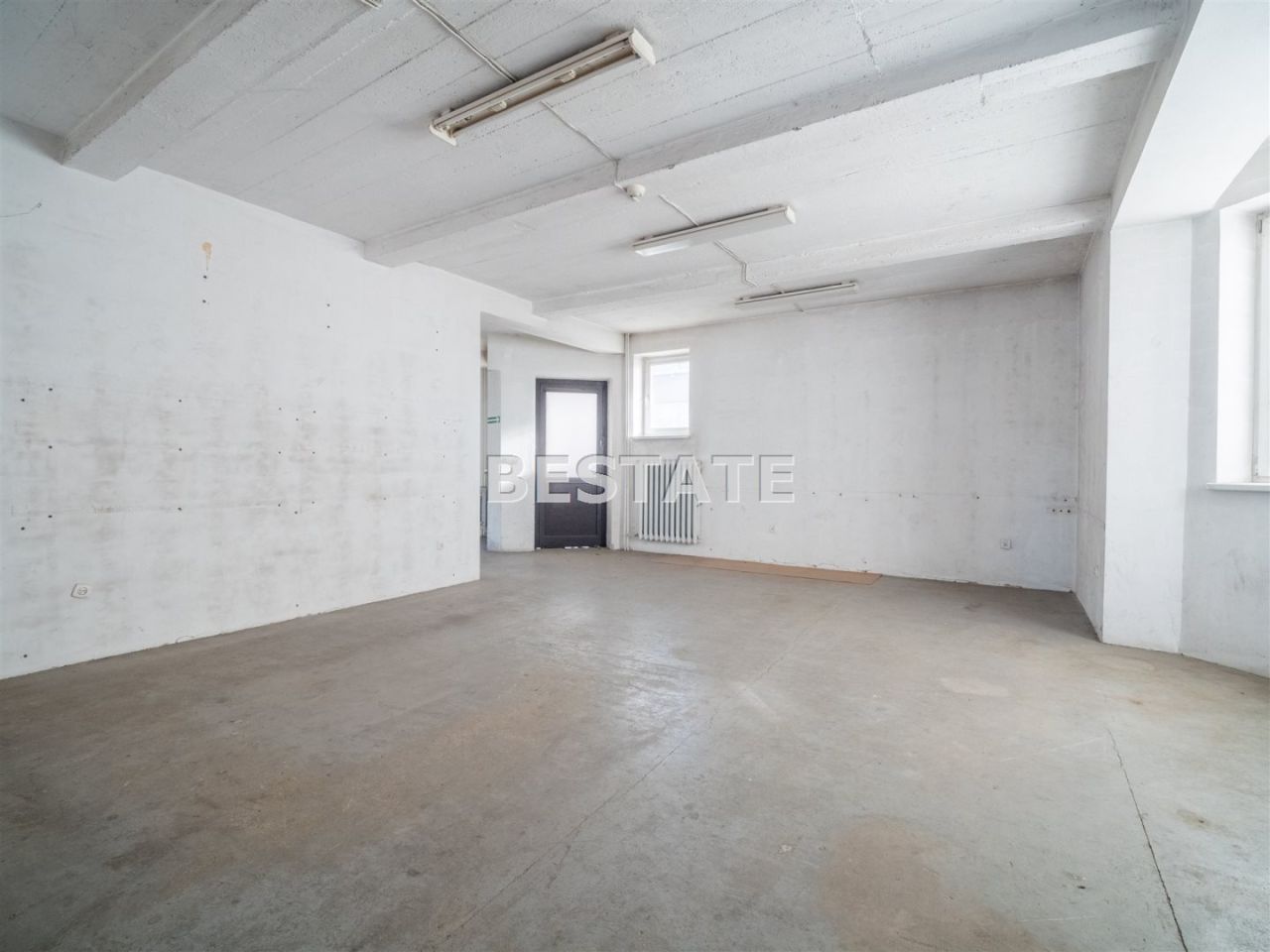 Biuro Tarnów, ul. Czerwona. Zdjęcie 9