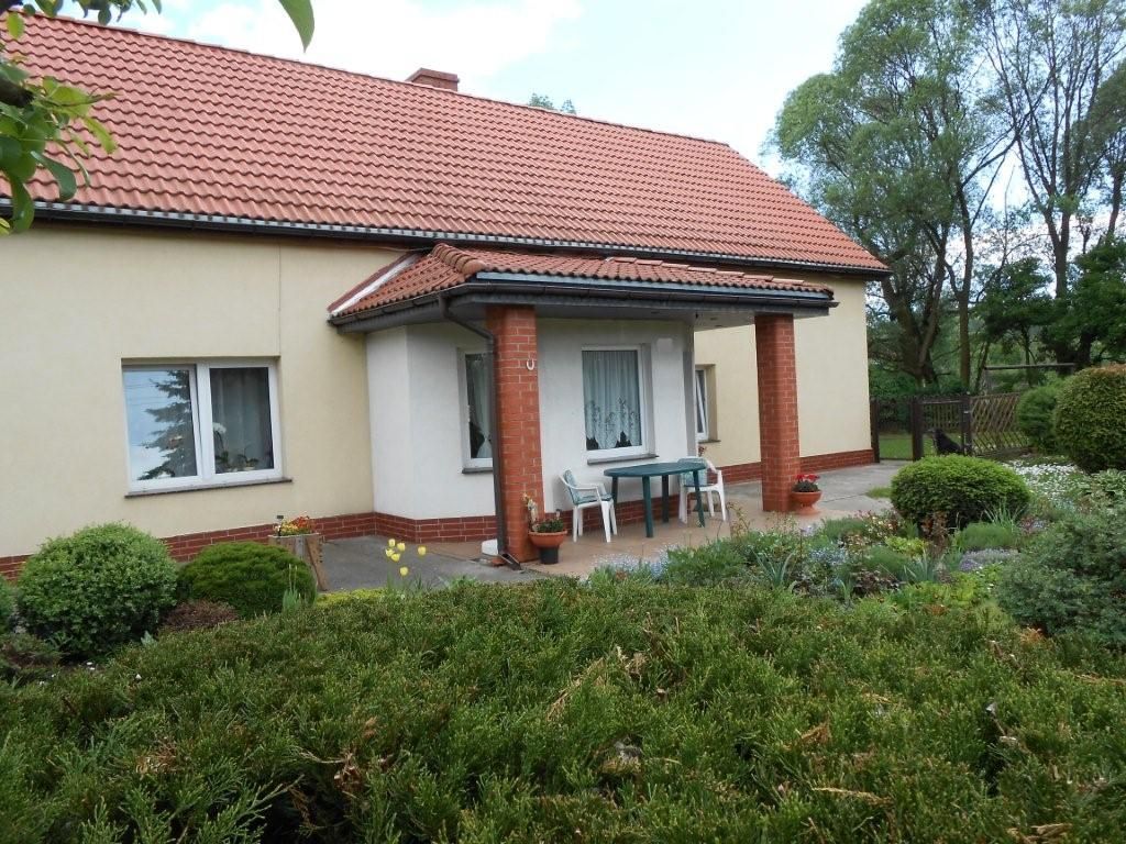 dom wolnostojący, 5 pokoi Kamienna Góra, obrzeża miasta. Zdjęcie 3