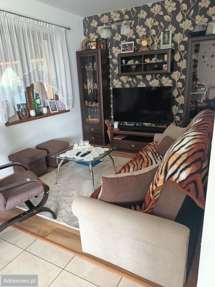 dom wolnostojący, 8 pokoi Ligota, ul. Mała. Zdjęcie 13