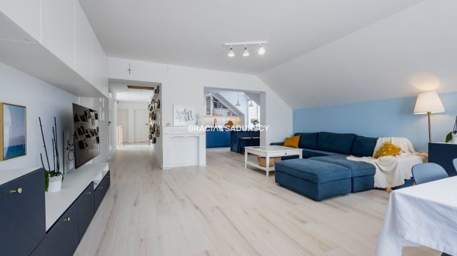 bliźniak, 4 pokoje Brzesko, ul. Czarnowiejska. Zdjęcie 3