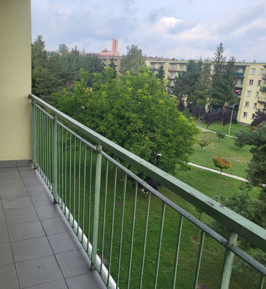 Mieszkanie 3-pokojowe Tarnów Rzędzin, os. Zielone. Zdjęcie 11