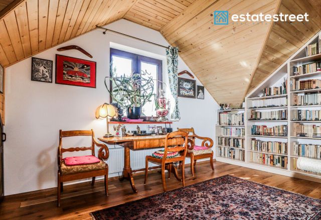 dom wolnostojący, 7 pokoi Kraków Bronowice, ul. Józefa Chełmońskiego. Zdjęcie 1