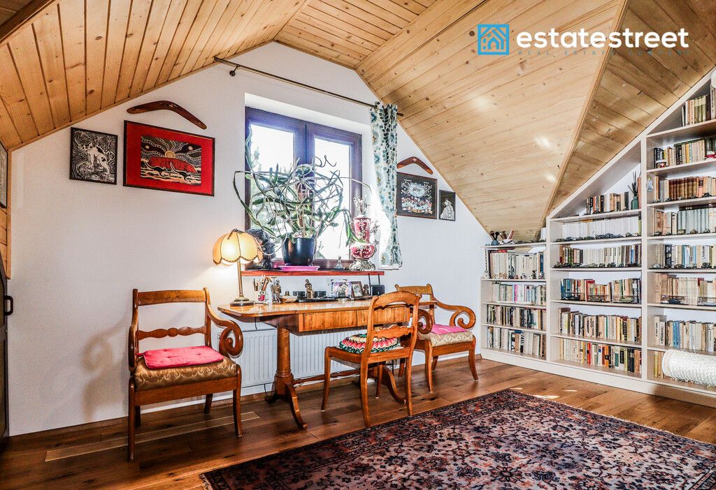 dom wolnostojący, 7 pokoi Kraków Bronowice, ul. Józefa Chełmońskiego