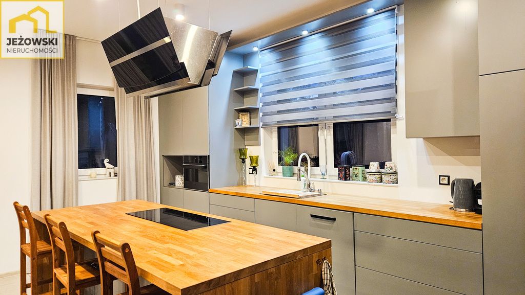 dom wolnostojący, 6 pokoi Janowiec. Zdjęcie 6