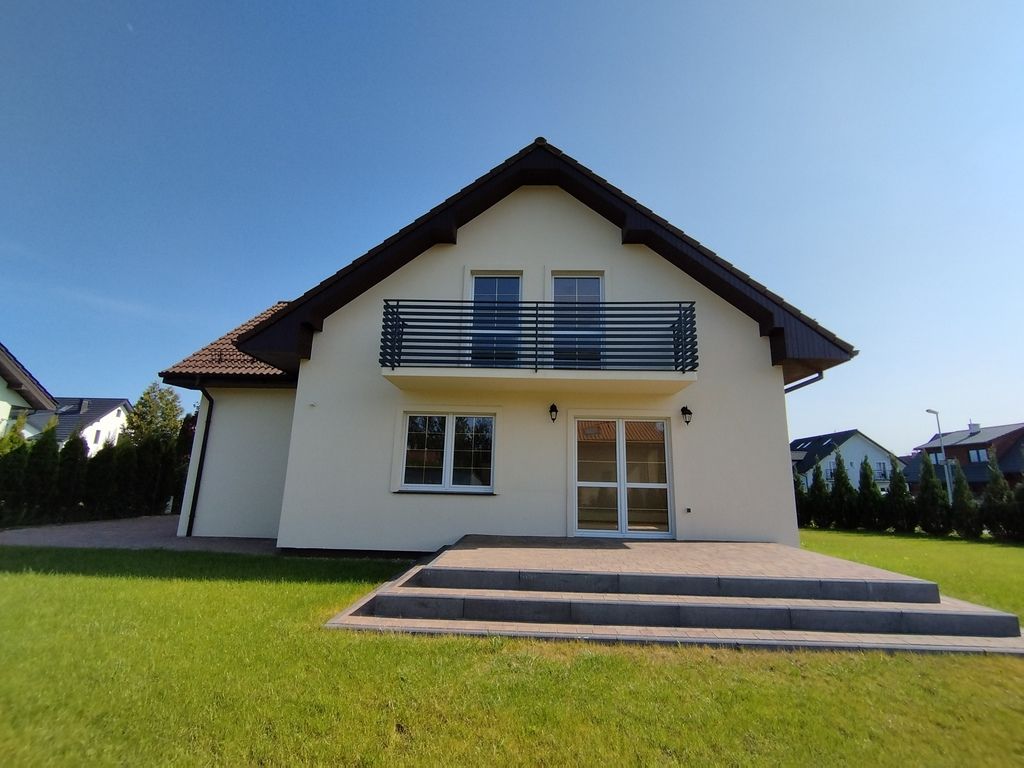 dom wolnostojący, 6 pokoi Grzybowo, ul. Konwaliowa