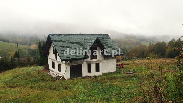 dom wolnostojący, 6 pokoi Liszna. Zdjęcie 1