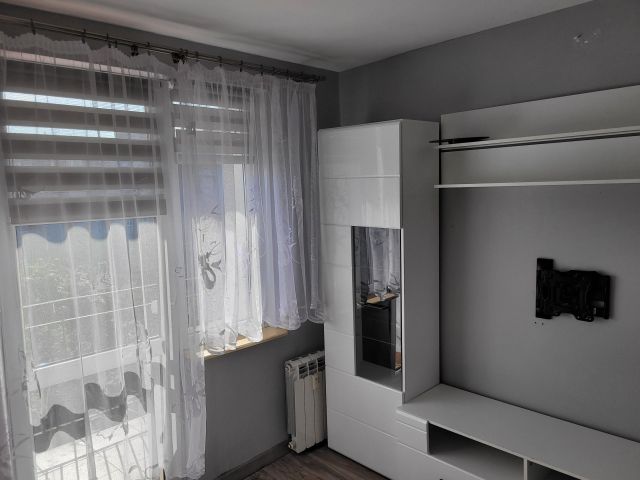 Mieszkanie 3-pokojowe Zielona Góra Centrum, ul. Osiedlowa. Zdjęcie 1