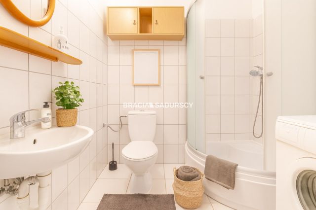 Mieszkanie 4-pokojowe Kraków Stare Miasto, ul. Mikołaja Zyblikiewicza. Zdjęcie 4