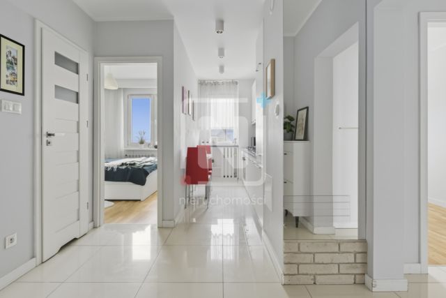 Mieszkanie 3-pokojowe Warszawa Mokotów, al. Wilanowska. Zdjęcie 2