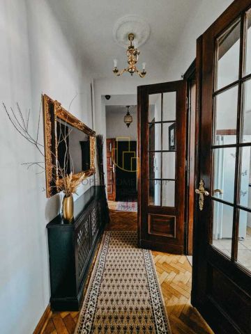 Mieszkanie 3-pokojowe Warszawa, ul. Chmielna. Zdjęcie 12