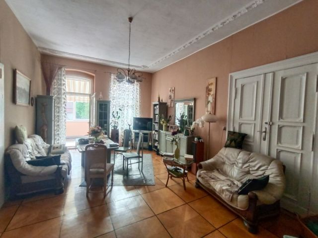 Mieszkanie 3-pokojowe Jelenia Góra. Zdjęcie 3