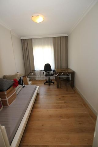 Mieszkanie 4-pokojowe Wrocław Krzyki. Zdjęcie 8