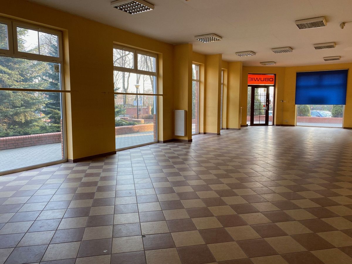 Lokal Ostróda, ul. Stefana Czarnieckiego. Zdjęcie 2