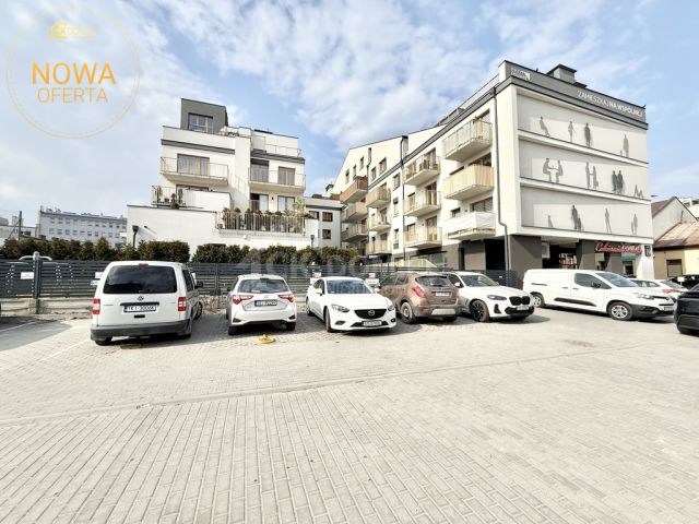 Mieszkanie 3-pokojowe Kielce, ul. Wspólna. Zdjęcie 1