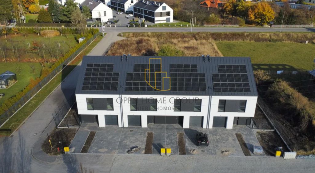 dom szeregowy, 5 pokoi Wrocław Krzyki. Zdjęcie 2