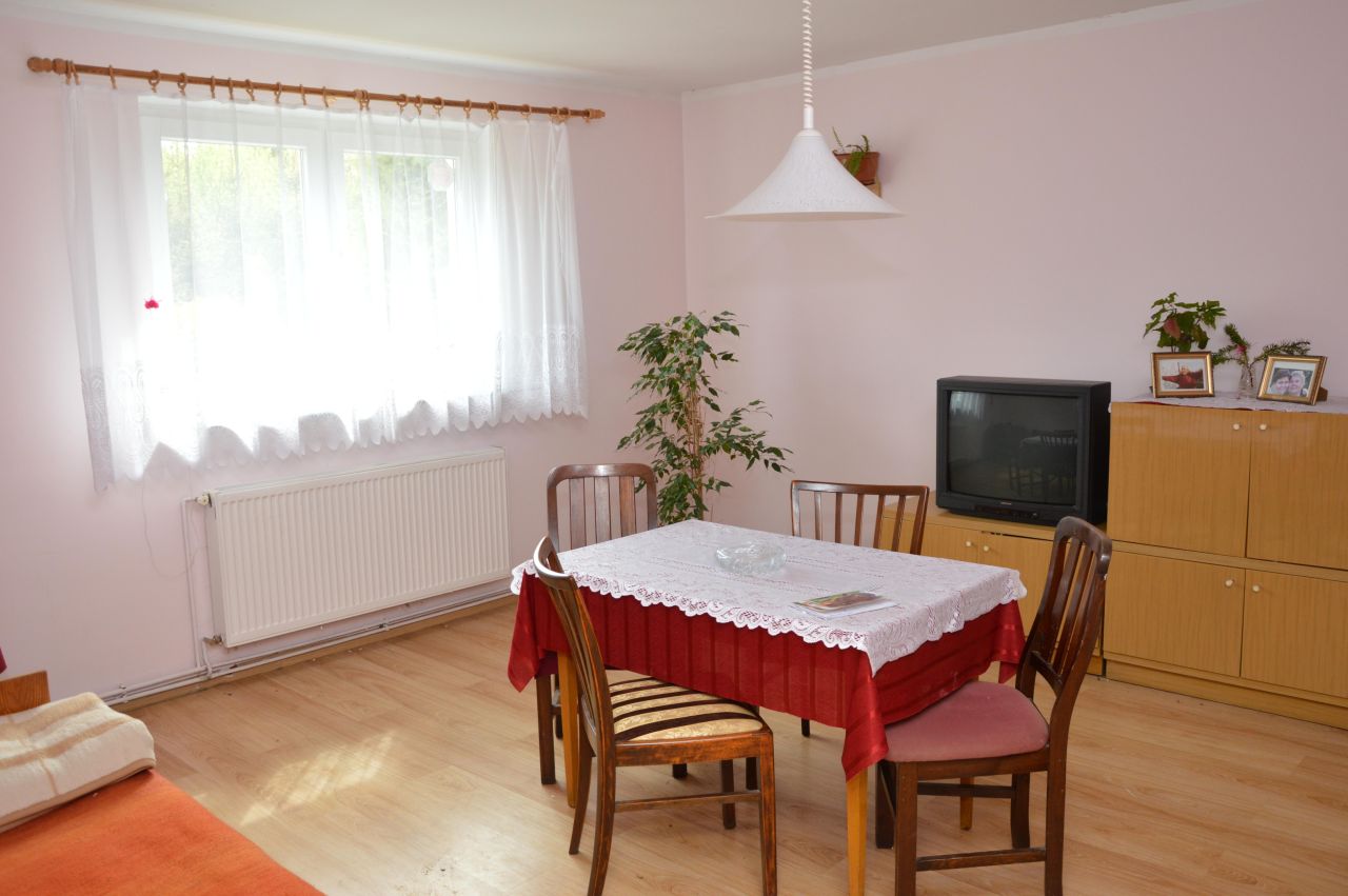 gospodarstwo, 4 pokoje Niekłonice. Zdjęcie 3