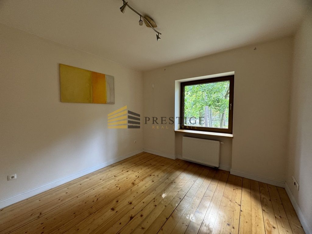 dom wolnostojący, 6 pokoi Milanówek. Zdjęcie 8