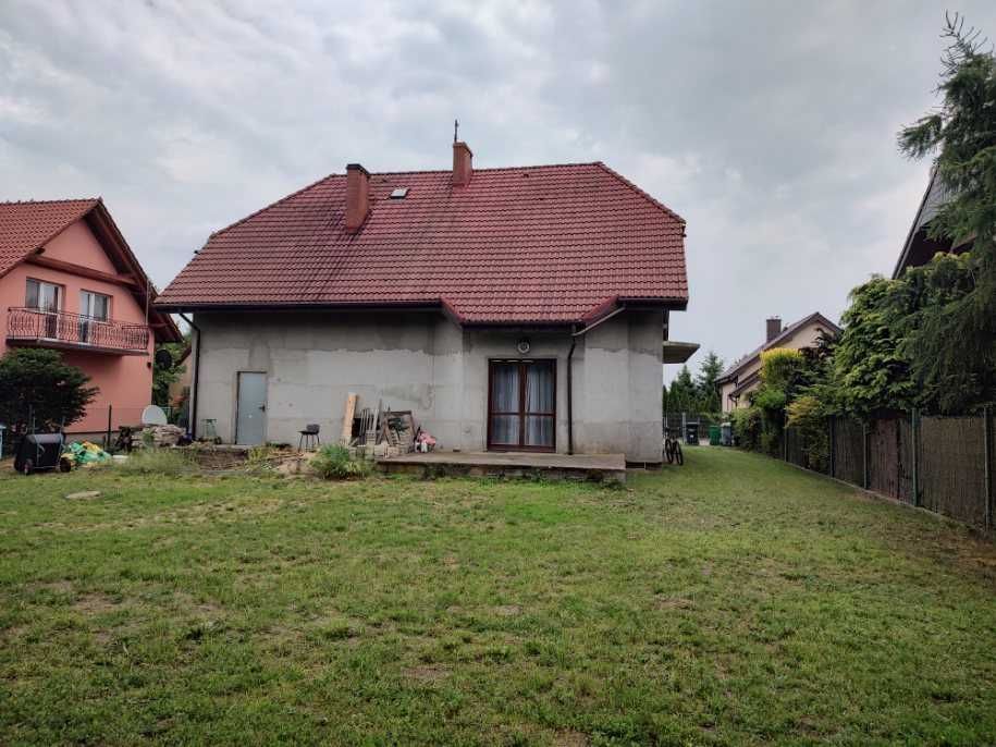 dom wolnostojący, 7 pokoi Dobrzykowice. Zdjęcie 1