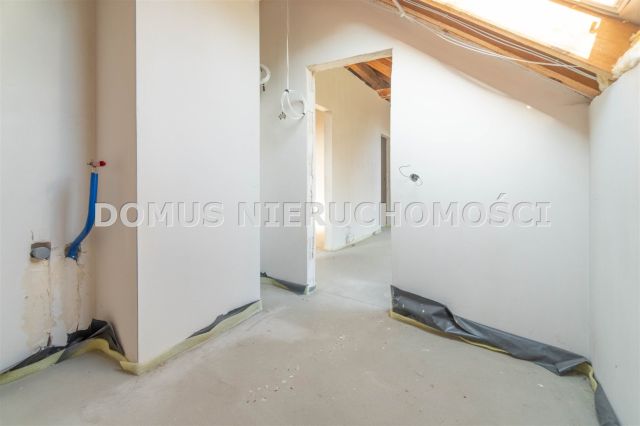 dom wolnostojący, 5 pokoi Janówka. Zdjęcie 12