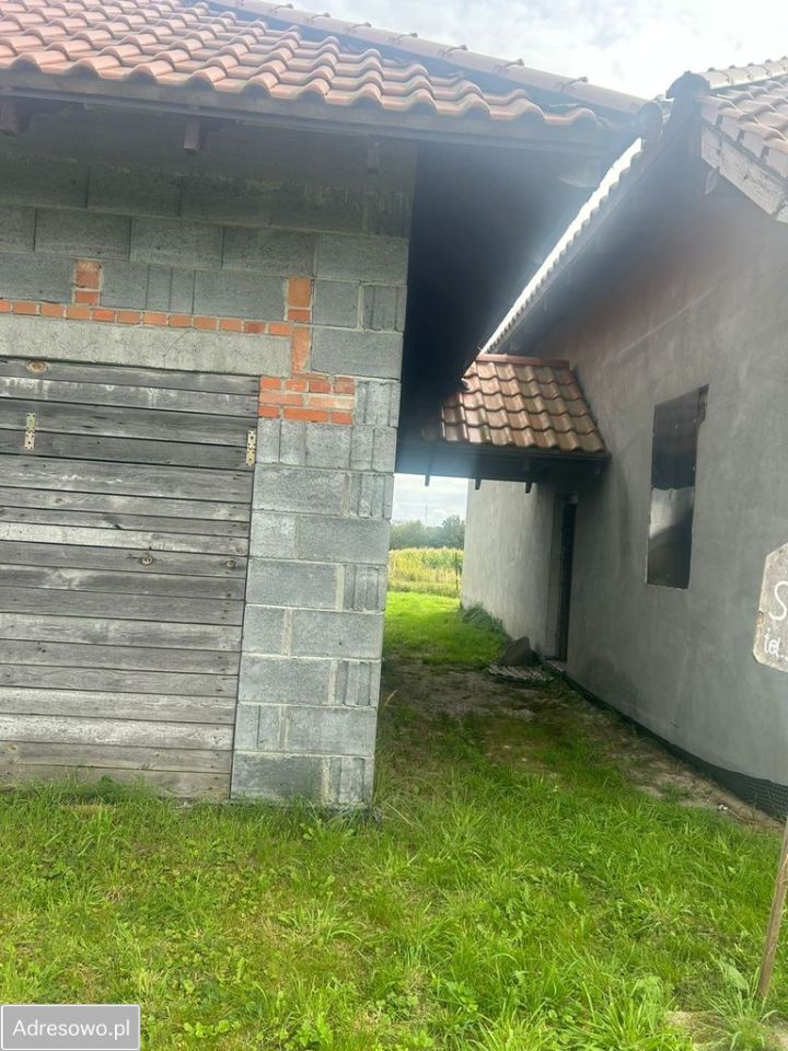 dom wolnostojący, 6 pokoi Oleśnica Rataje, ul. Bronisława Malinowskiego. Zdjęcie 3