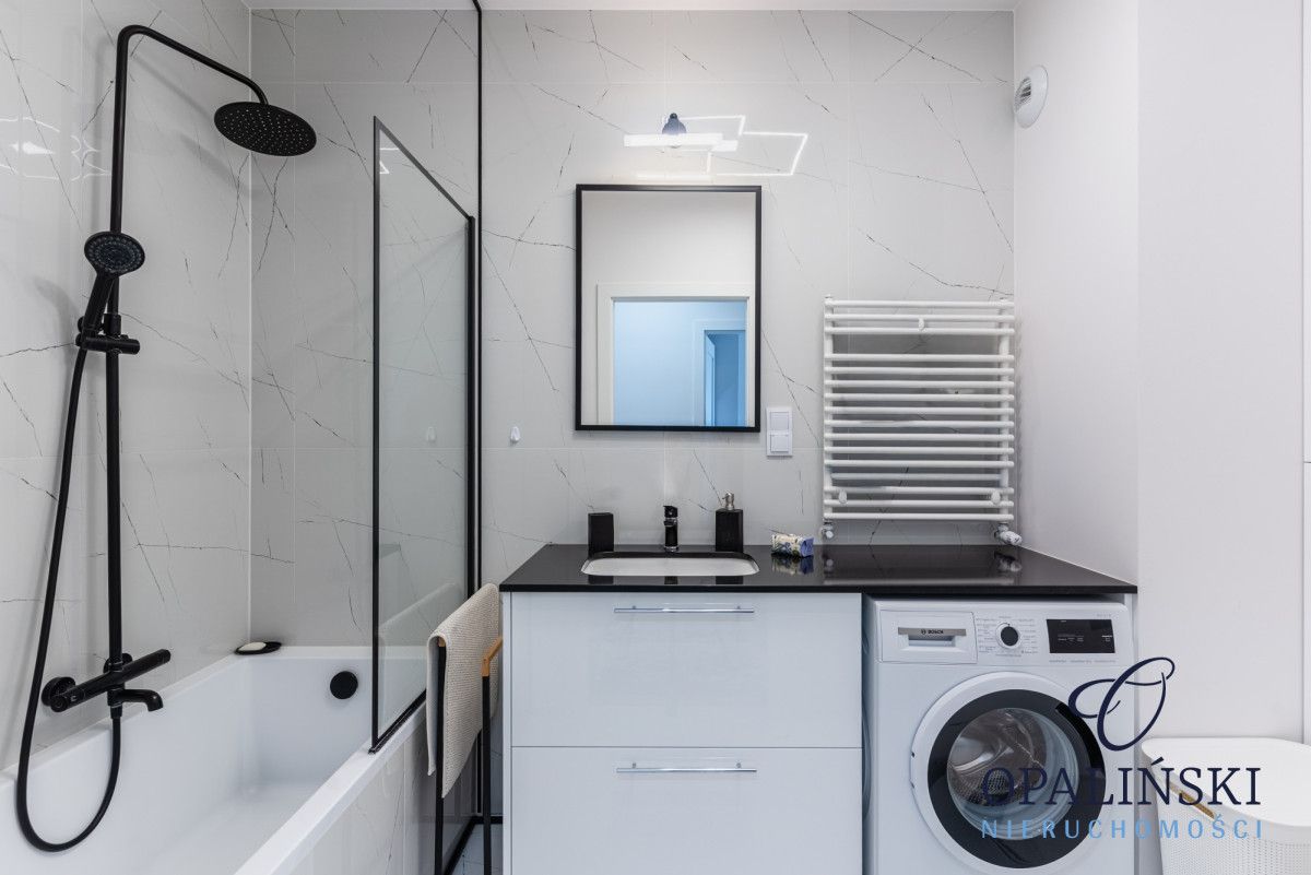 Mieszkanie 3-pokojowe Krasne. Zdjęcie 17