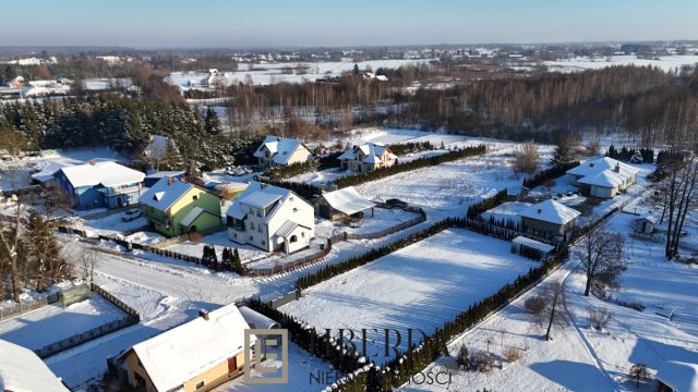 Działka budowlana Cyców, ul. Parkowa. Zdjęcie 3