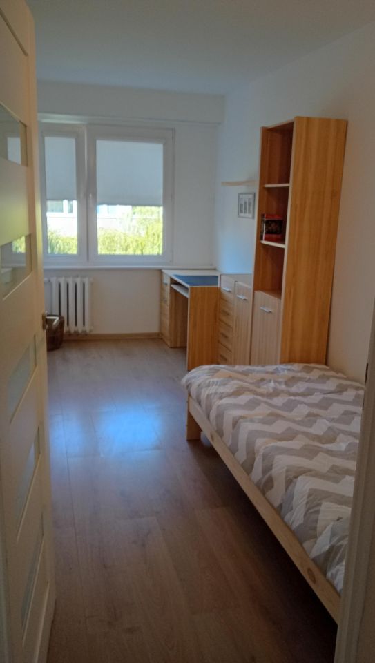 Mieszkanie 3-pokojowe Radomsko, ul. Leszka Czarnego. Zdjęcie 3