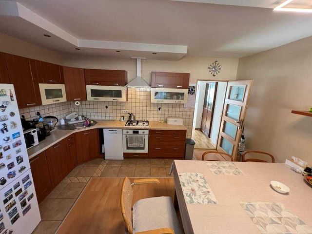 Mieszkanie 3-pokojowe Krapkowice, ul. Sądowa. Zdjęcie 1