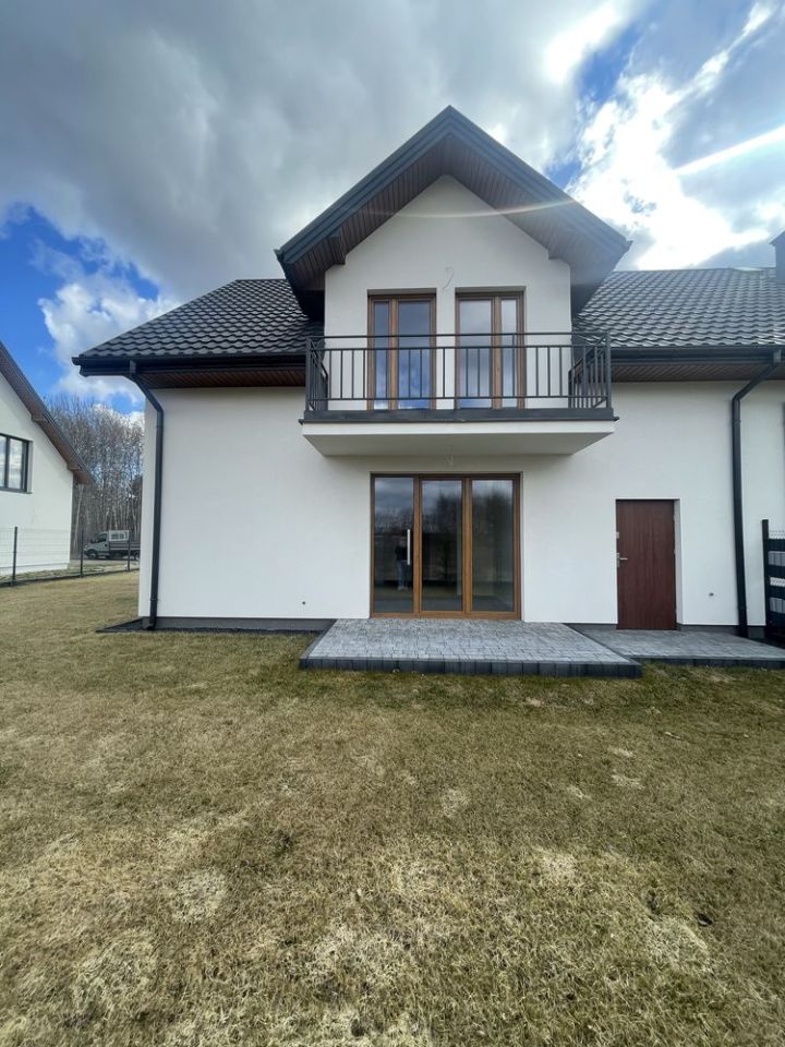 bliźniak, 4 pokoje Ostrówek. Zdjęcie 7