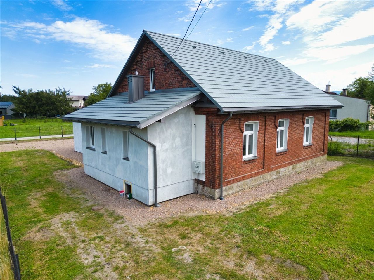 dom wolnostojący, 3 pokoje Kęty. Zdjęcie 2