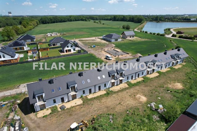 dom szeregowy, 4 pokoje Obora. Zdjęcie 3