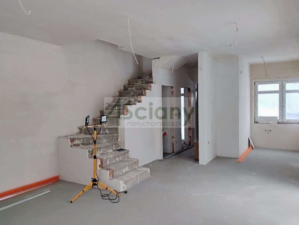 dom szeregowy, 5 pokoi Warszawa Wawer. Zdjęcie 10