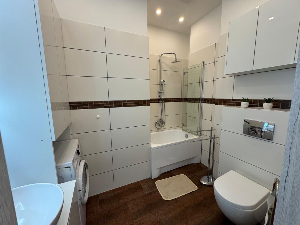 Mieszkanie 3-pokojowe Żerniki Wrocławskie, ul. Kolejowa. Zdjęcie 22